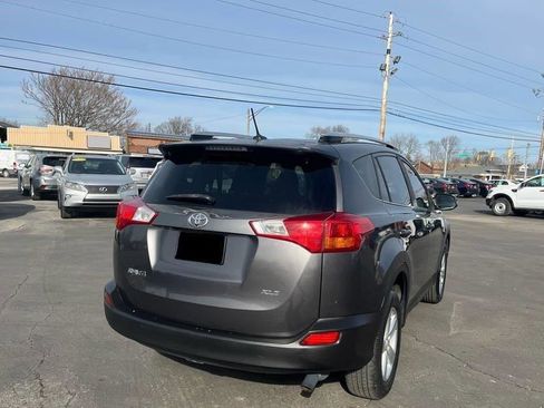 Used 2014 Toyota RAV4 XLE image 6