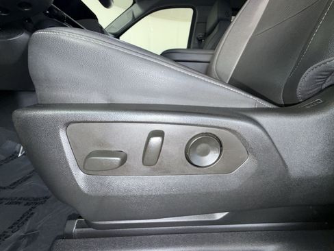 Used 2022 Chevrolet Silverado 1500 LTZ w/ LTZ Convenience Package II AWD/4WD image 14