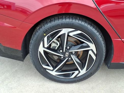 Used 2024 Hyundai Sonata SEL w/ Convenience Package image 12