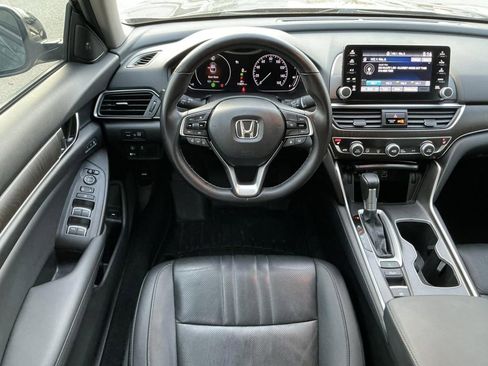 Used 2021 Honda Accord EX-L image 3