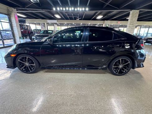 Used 2021 Honda Civic Sport image 4