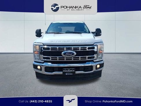 Used 2024 Ford F250 XLT AWD/4WD image 2