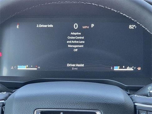 New 2025 Jeep Grand Cherokee Altitude image 34