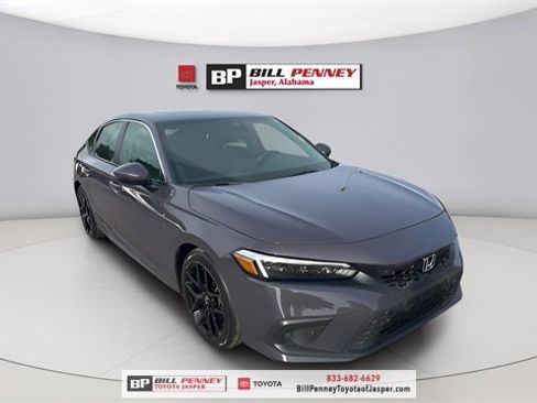 Used 2022 Honda Civic Sport Touring image 7