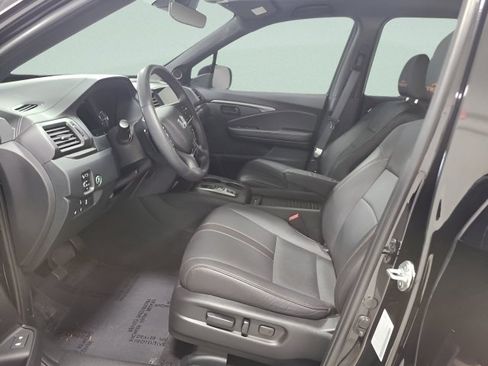 Used 2023 Honda Passport TrailSport image 21