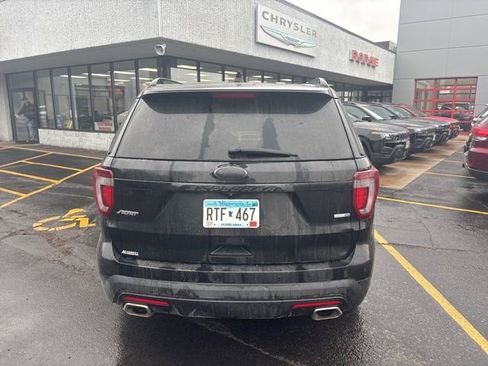 Used 2017 Ford Explorer Sport w/ Equipment Group 401A AWD/4WD image 8