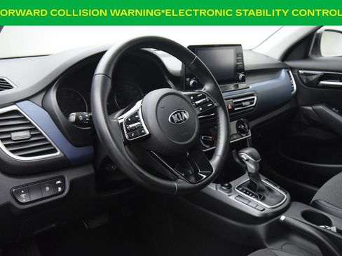 Used 2021 Kia Seltos S FWD image 15