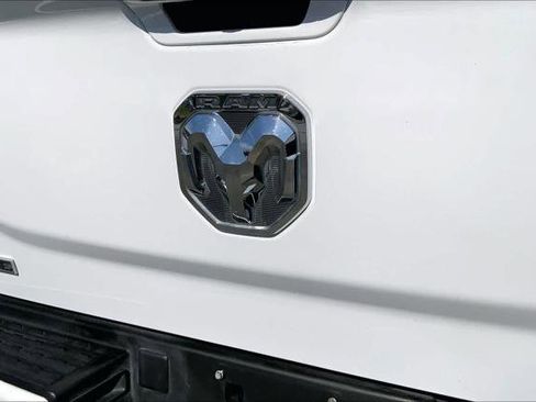 Certified 2021 RAM 3500 Laramie image 28