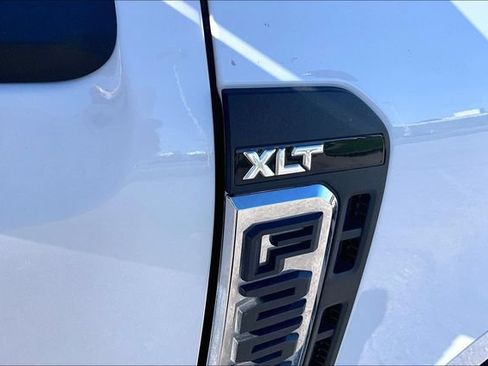 Certified 2024 Ford F250 XLT w/ FX4 Off-Road Package AWD/4WD image 26