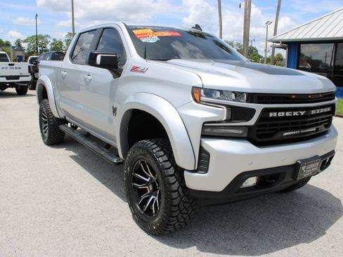 Used 2022 Chevrolet Silverado 1500 RST w/ Safety Package AWD/4WD image 15