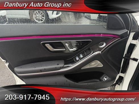Used 2023 Mercedes-Benz S 500 4MATIC w/ Warmth & Comfort Package image 10