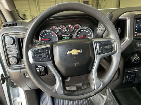 Used 2022 Chevrolet Silverado 2500 W/T w/ WT Convenience Package image 6