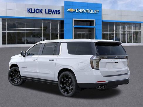 New 2026 Chevrolet Suburban High Country AWD/4WD image 3