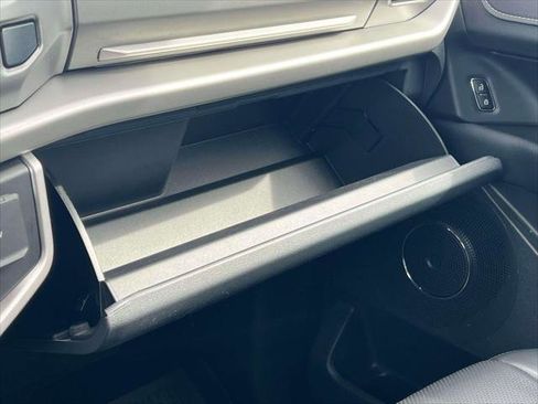 Used 2022 Ford Expedition XLT image 28