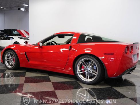 Used 2007 Chevrolet Corvette Z06 w/ Preferred Equipment Group RWD image 9