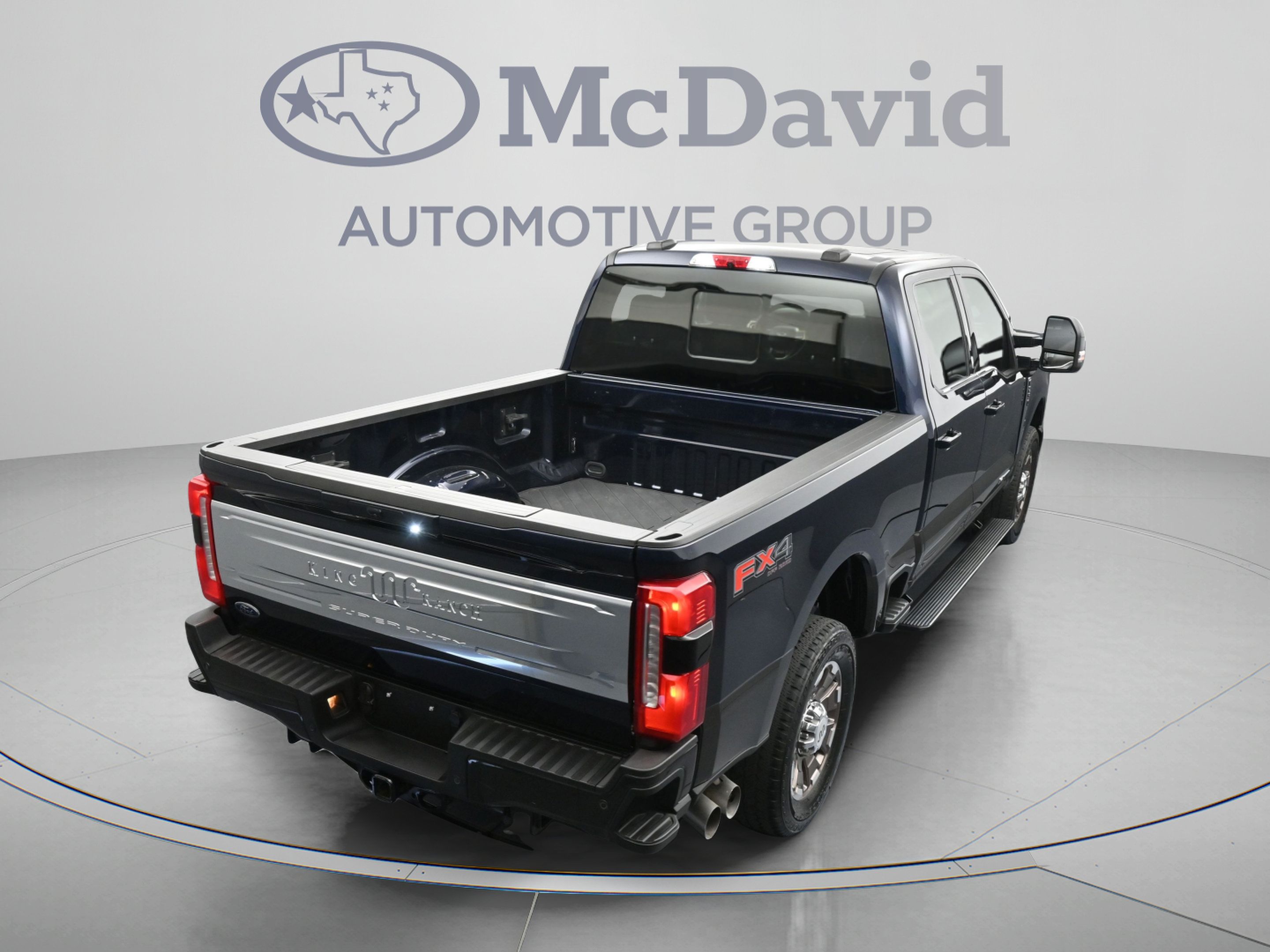 Used 2025 Ford F250 King Ranch w/ FX4 Off-Road Package AWD/4WD image 39