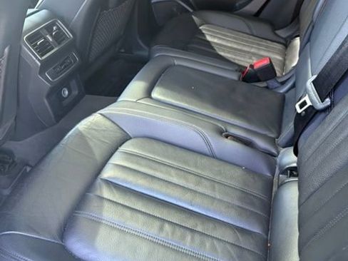 Used 2018 Audi Q5 2.0T Premium Plus w/ Premium Plus Package AWD/4WD image 10