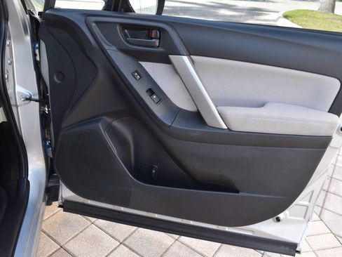 Used 2015 Subaru Forester 2.5i Premium w/ All-Weather Package AWD/4WD image 72