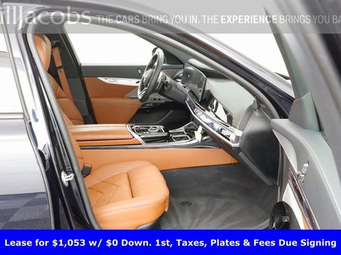 Certified 2025 BMW 750e xDrive 750e xDrive w/ Premium Package image 23