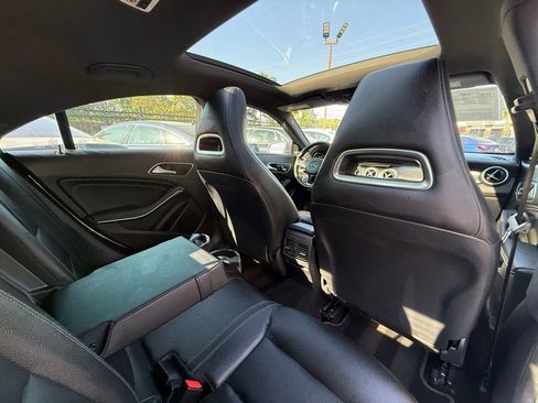 Used 2017 Mercedes-Benz CLA 250 4MATIC image 34