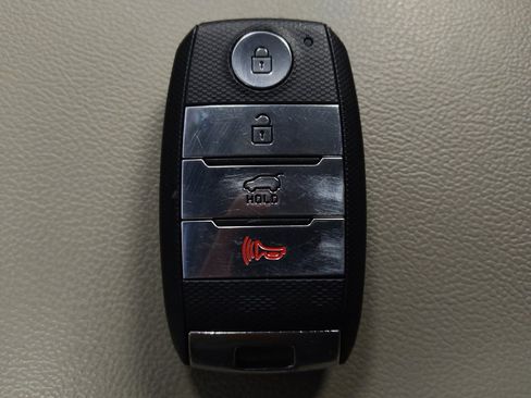 Used 2019 Kia Sorento EX w/ EX Touring Package image 32