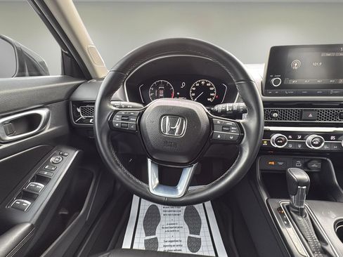 Used 2024 Honda Civic EX-L image 11