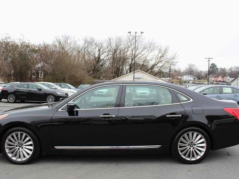 Used 2016 Hyundai Equus Signature image 8