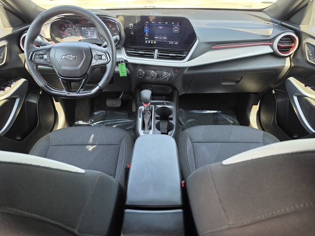 Used 2024 Chevrolet Trax RS w/ Driver Confidence Package FWD image 15
