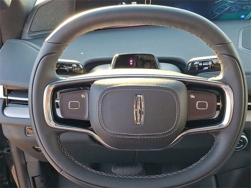 New 2025 Lincoln Navigator Reserve w/ Jet Appearance Package image 9