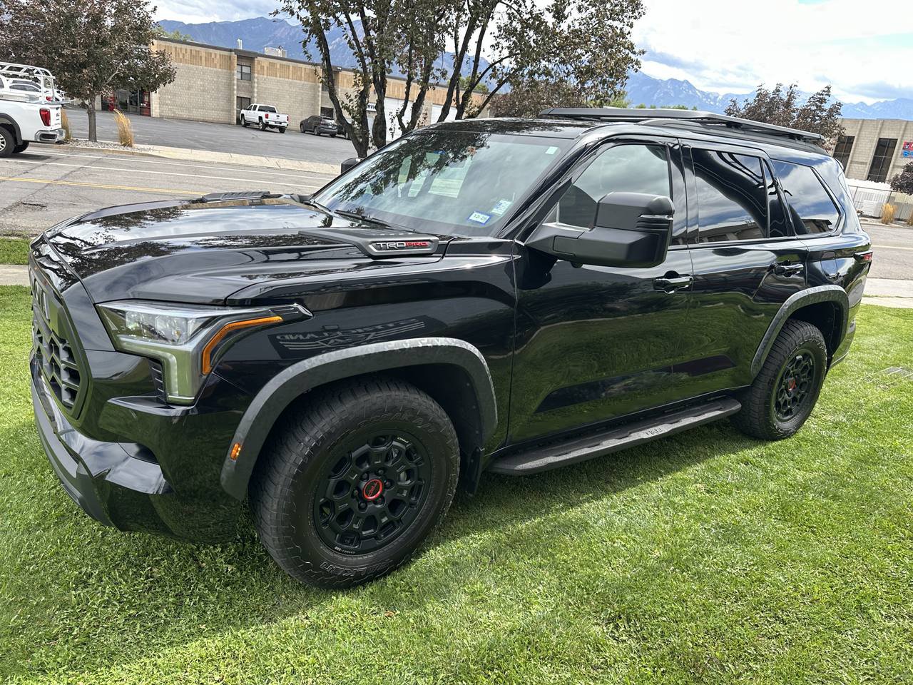 Used 2025 Toyota Sequoia TRD Pro AWD/4WD image 12