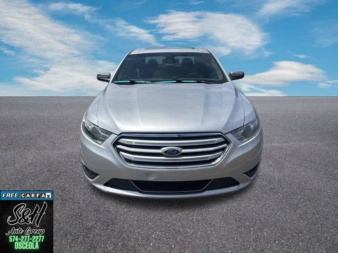 Used 2016 Ford Taurus Limited w/ Equipment Group 301A AWD/4WD image 3