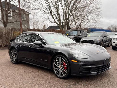 Used 2017 Porsche Panamera 4S AWD/4WD image 8