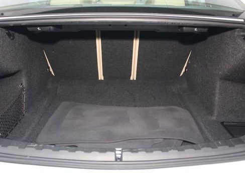 Used 2025 BMW 330i xDrive Sedan w/ M Sport Package image 8