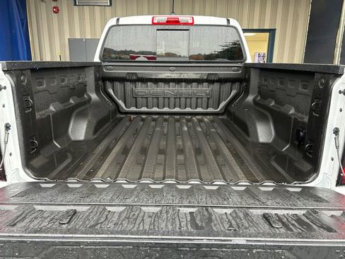 Used 2023 GMC Canyon Denali image 24