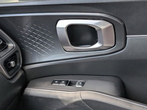 Used 2023 Kia Sorento S w/ Panoramic Sunroof Package FWD image 50