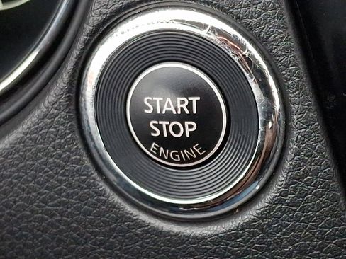 Used 2017 Nissan Rogue SL w/ SL Premium Package image 24