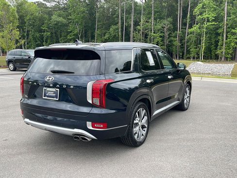 Used 2022 Hyundai Palisade Limited FWD image 7