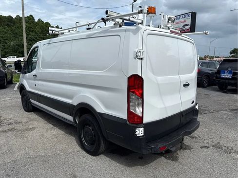 Used 2017 Ford Transit 250 130 Low Roof RWD image 7