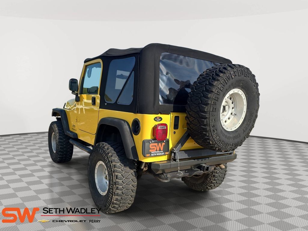 Used 2004 Jeep Wrangler 4WD image 5