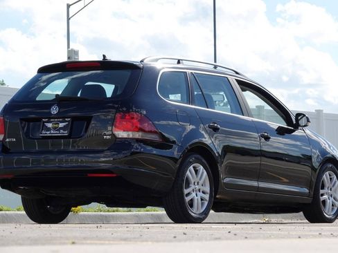 Used 2013 Volkswagen Jetta TDI FWD image 36