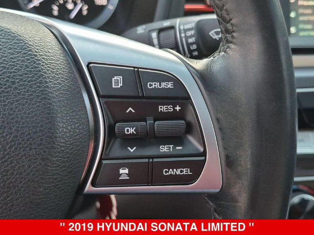 Used 2019 Hyundai Sonata Limited FWD image 21