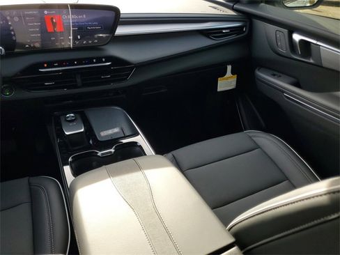 Certified 2026 Buick Enclave Preferred image 16