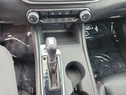 Used 2020 Nissan Altima 2.5 SR FWD image 16