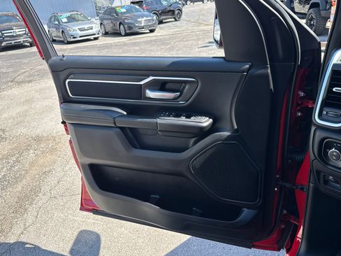 Used 2025 RAM 1500 Big Horn AWD/4WD image 18