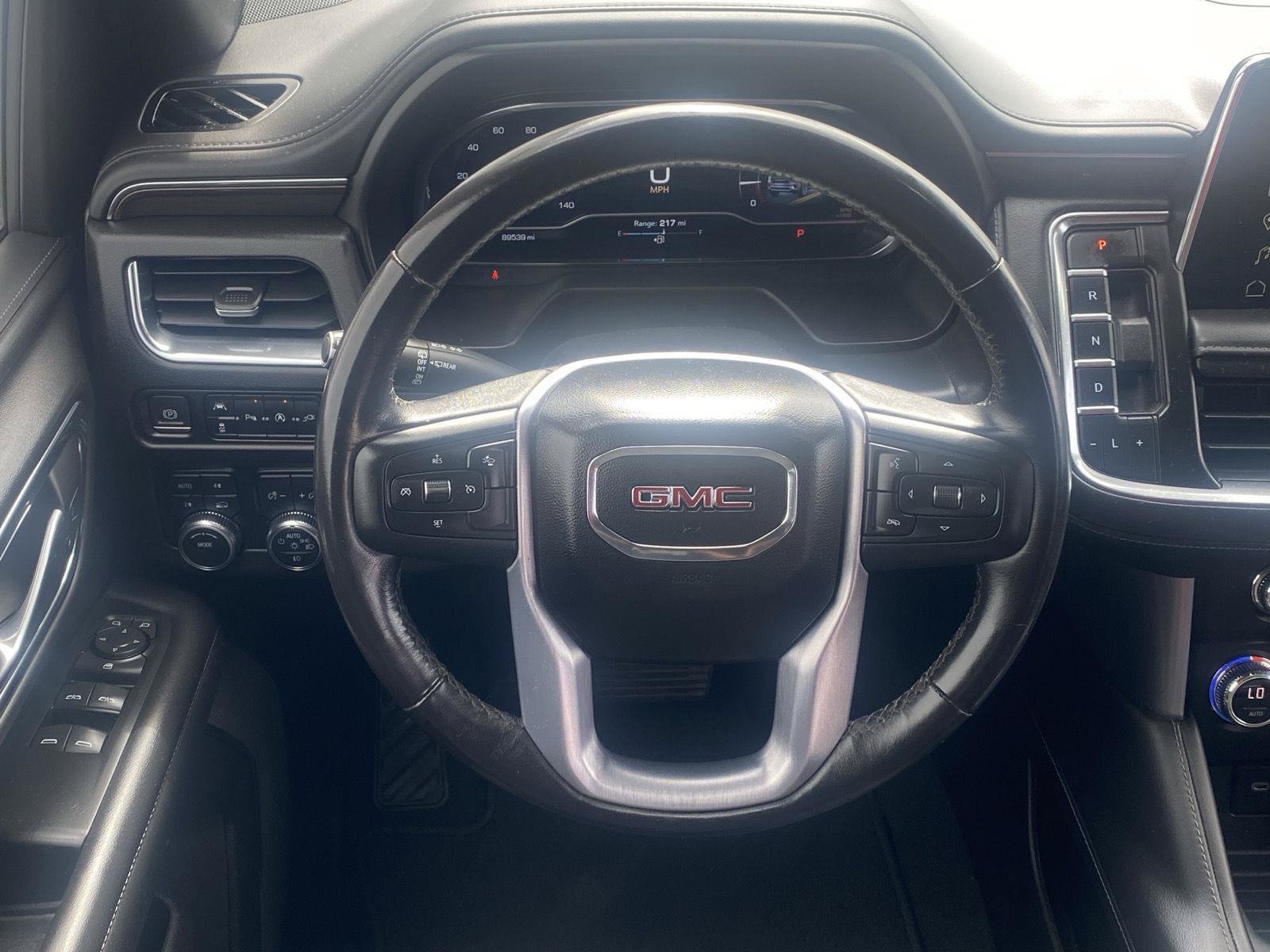 Used 2022 GMC Yukon SLE AWD/4WD image 14