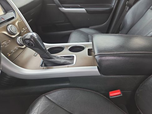 Used 2012 Ford Edge SEL image 22