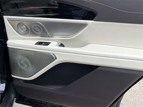 Used 2024 Lincoln Nautilus Black Label w/ Jet Appearance Package (87T) image 23