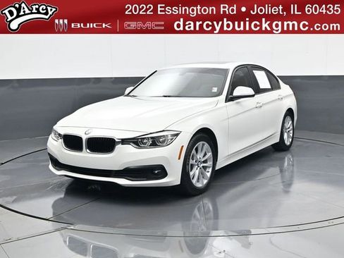 Used 2018 BMW 320i Sedan RWD image 1