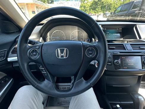 Used 2015 Honda Crosstour EX-L image 10