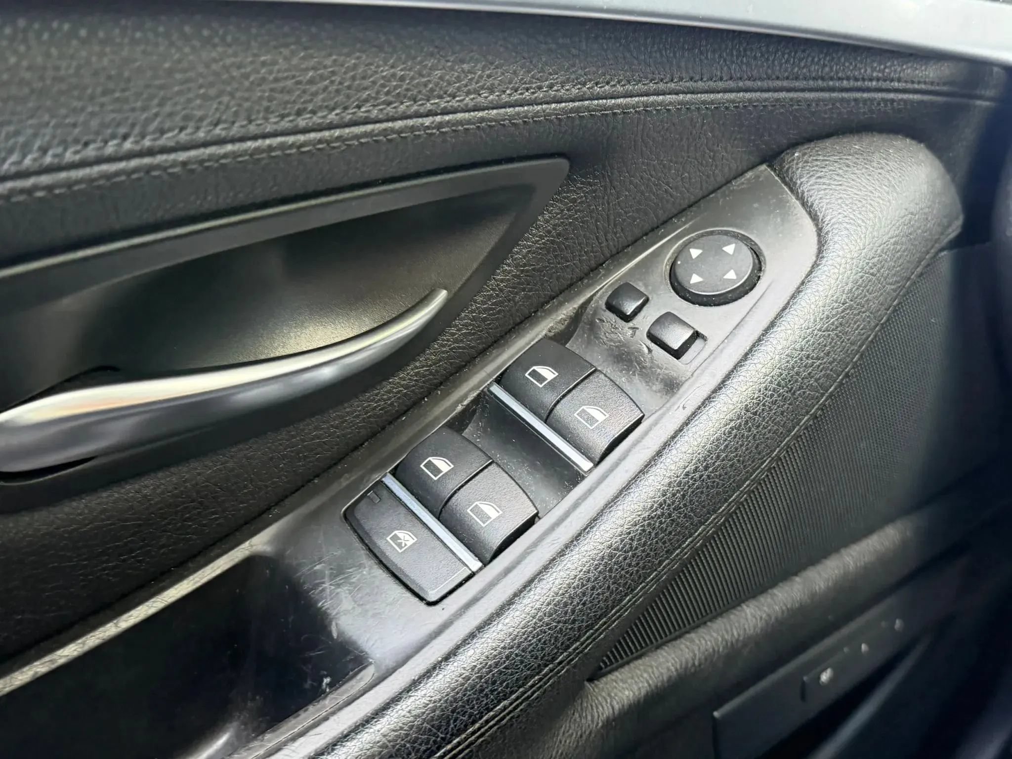 Used 2016 BMW 528i xDrive Sedan AWD/4WD image 35